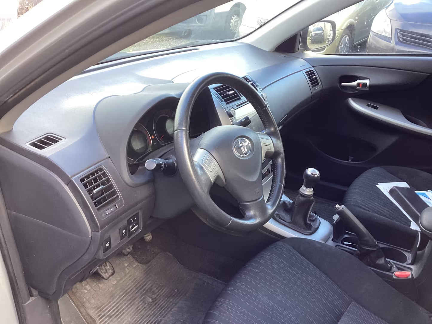 TOYOTA COROLLA 1.6 GASOLINA